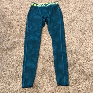 Men’s M Under Armour Compression Pants (22)